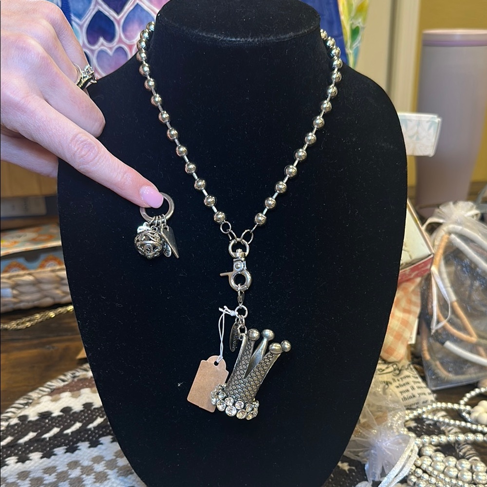 Elegant Silver Beaded Necklace